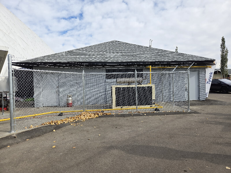 IQ Tennis and Pickleball Centre